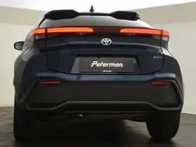 Toyota C-HR thumbnail 8