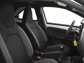 Toyota Aygo thumbnail 3