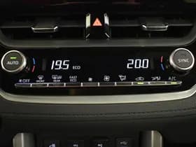 Toyota Corolla thumbnail 23
