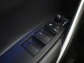 Toyota Corolla thumbnail 27