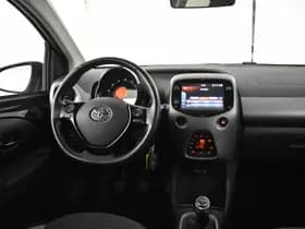 Toyota Aygo thumbnail 4
