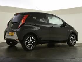 Toyota Aygo thumbnail 6