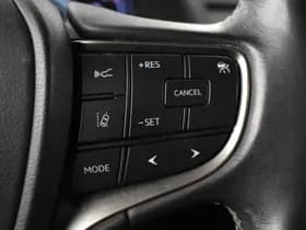 Lexus UX thumbnail 14