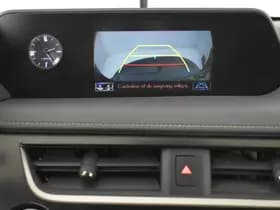 Lexus UX thumbnail 10