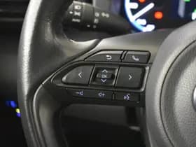 Toyota Yaris Cross thumbnail 17