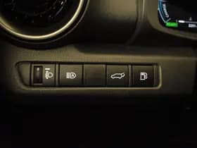 Toyota C-HR thumbnail 20