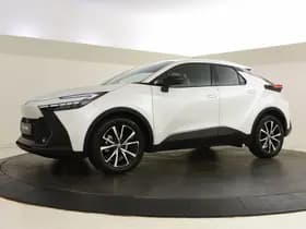 Toyota C-HR thumbnail 3
