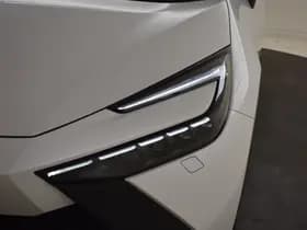 Toyota C-HR thumbnail 7