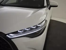 Toyota Corolla thumbnail 9