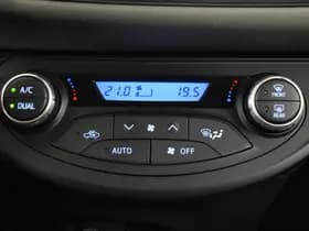 Toyota Yaris thumbnail 22