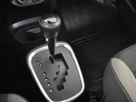 Toyota Yaris thumbnail 24