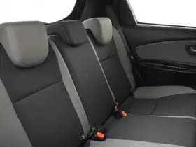 Toyota Yaris thumbnail 28