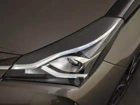 Toyota Yaris thumbnail 8