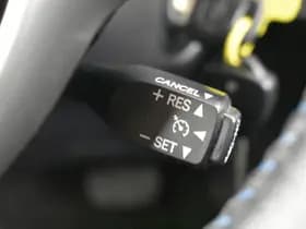 Toyota Yaris thumbnail 19