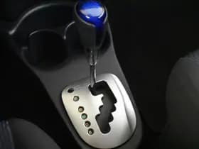 Toyota Yaris thumbnail 24