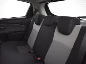 Toyota Yaris thumbnail 18