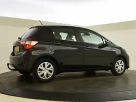 Toyota Yaris thumbnail 5