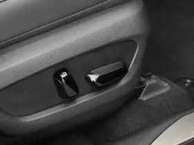 Lexus NX thumbnail 31