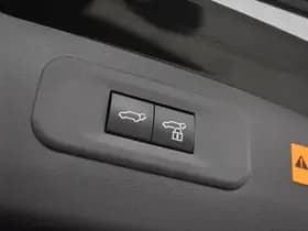 Lexus NX thumbnail 34