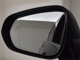 Lexus NX thumbnail 35