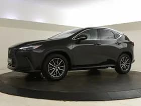 Lexus NX thumbnail 5