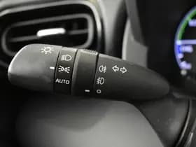 Toyota Yaris thumbnail 15