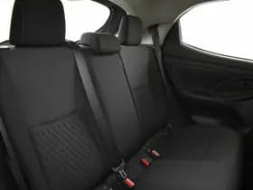 Toyota Yaris thumbnail 25