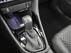 Toyota Yaris thumbnail 28