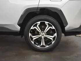 Toyota RAV4 thumbnail 19