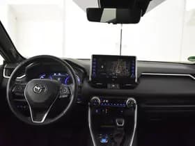 Toyota RAV4 thumbnail 4