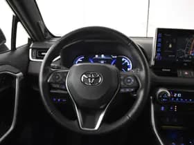 Toyota RAV4 thumbnail 9