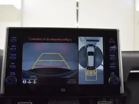 Toyota RAV4 thumbnail 10