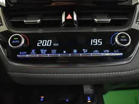 Toyota Corolla thumbnail 23