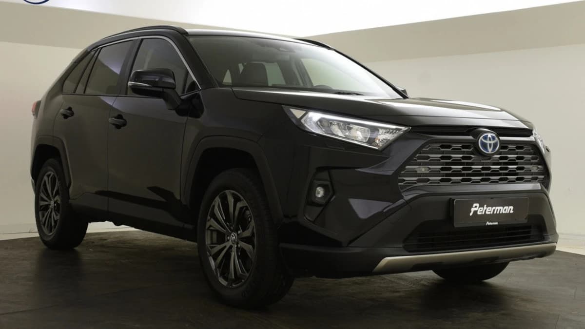 Toyota RAV4 — foto 1