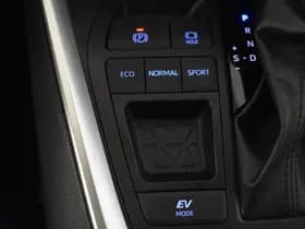 Toyota RAV4 thumbnail 22