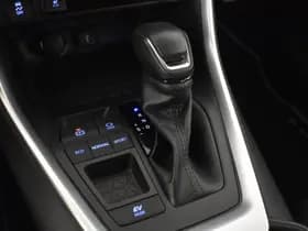 Toyota RAV4 thumbnail 23