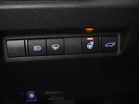 Toyota RAV4 thumbnail 25
