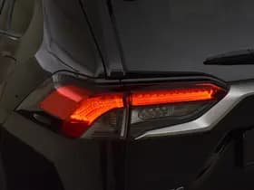 Toyota RAV4 thumbnail 10