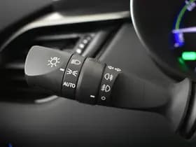 Toyota C-HR thumbnail 15