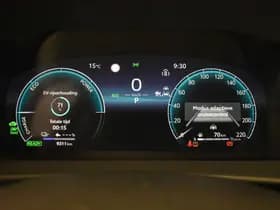 Toyota C-HR thumbnail 16