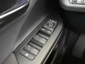 Toyota C-HR thumbnail 26