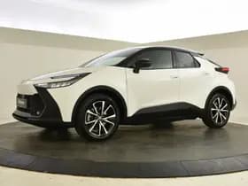 Toyota C-HR thumbnail 5