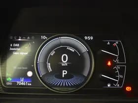 Lexus UX thumbnail 15