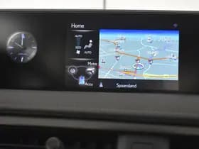 Lexus UX thumbnail 18
