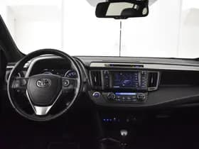 Toyota RAV4 thumbnail 4