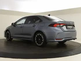 Toyota Corolla thumbnail 6