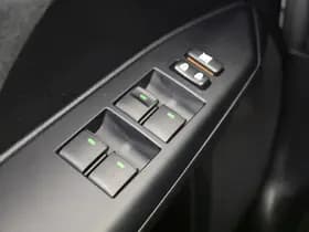 Lexus CT thumbnail 23