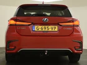 Lexus CT thumbnail 8