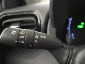 Toyota Yaris thumbnail 13