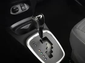 Toyota Yaris thumbnail 24